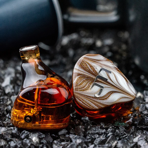 Jomo Audio S100 Cappuccino